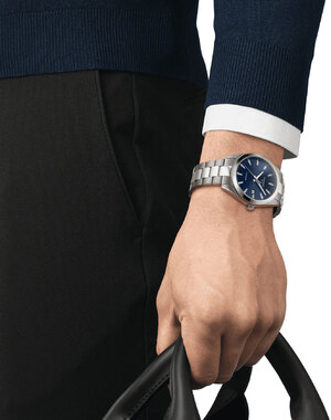 Годинник Tissot Gentleman Titanium T127.410.44.041.00